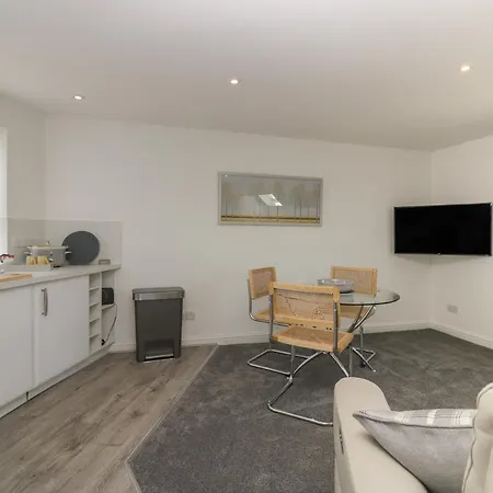 Betty's Loft Apartment