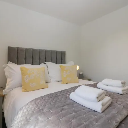 Betty's Loft Apartment *