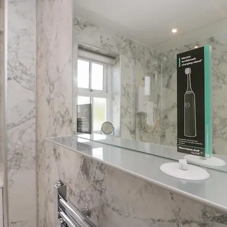 Betty's Loft * אמבלסייד